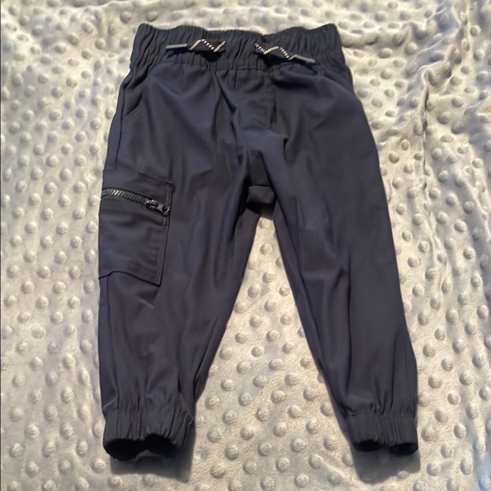 Wonder Nation Charcoal Gray Joggers with Elastic Waistband and Cuffs
